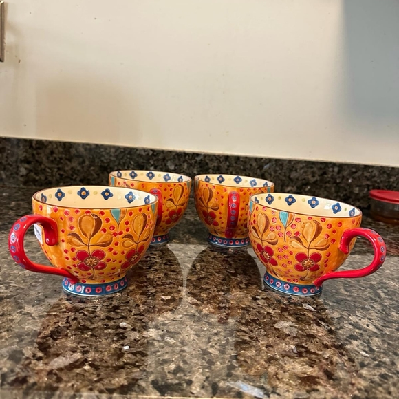 4 Large Handpainted Coffee/Tea Cup Mug by Coastline Imports - Picture 3 of 4